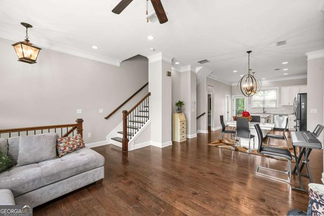 4405 DONAHUE Avenue, Sugar Hill, GA 30518
