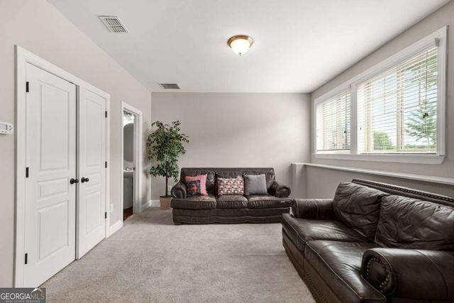 4405 DONAHUE Avenue, Sugar Hill, GA 30518