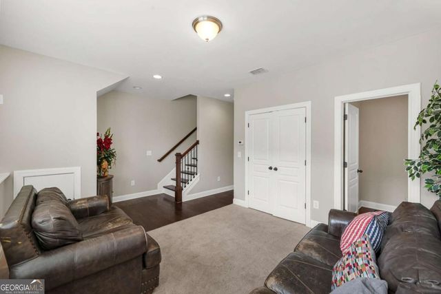 4405 DONAHUE Avenue, Sugar Hill, GA 30518