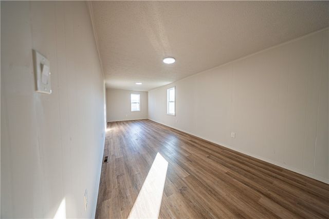 322 E Barr St, Mcdonald, PA 15057