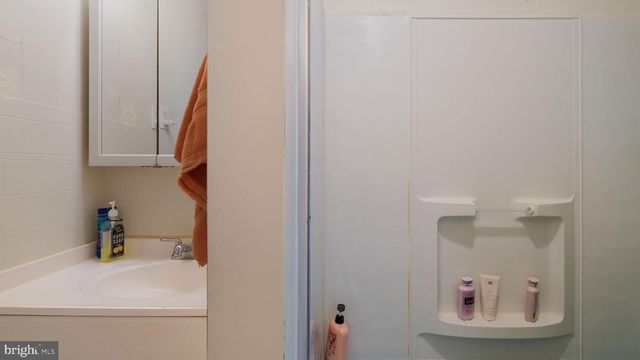 465 JACKSONVILLE RD, Hatboro, PA 19040