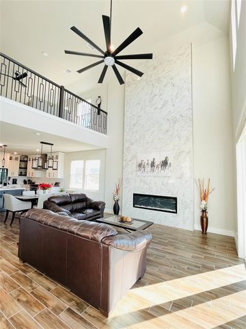 8504 Pine Muhly DR, Lago Vista, TX 78645