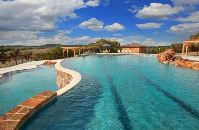 8504 Pine Muhly DR, Lago Vista, TX 78645