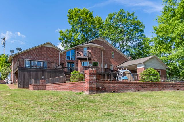 1979 Buck Daniels Rd, Culleoka, TN 38451
