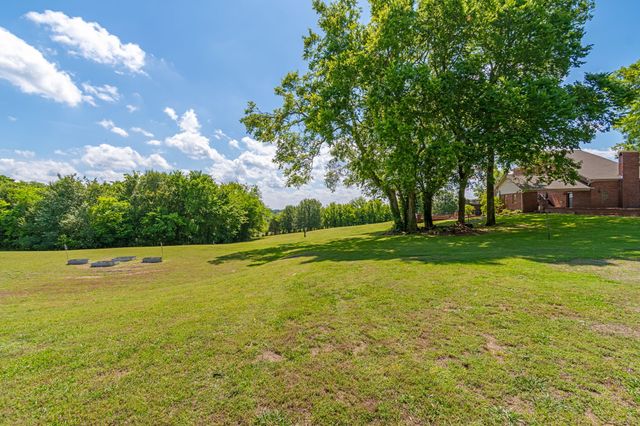 1979 Buck Daniels Rd, Culleoka, TN 38451