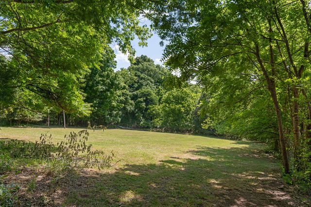 1979 Buck Daniels Rd, Culleoka, TN 38451
