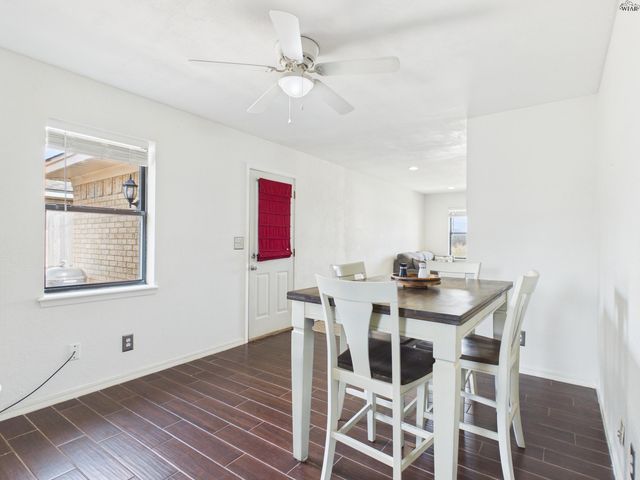 517 N BOIS DARC STREET, Holliday, TX 76366