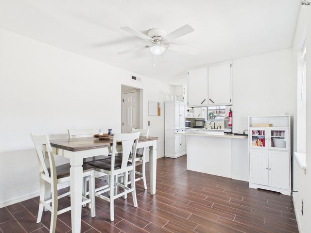 517 N BOIS DARC STREET, Holliday, TX 76366