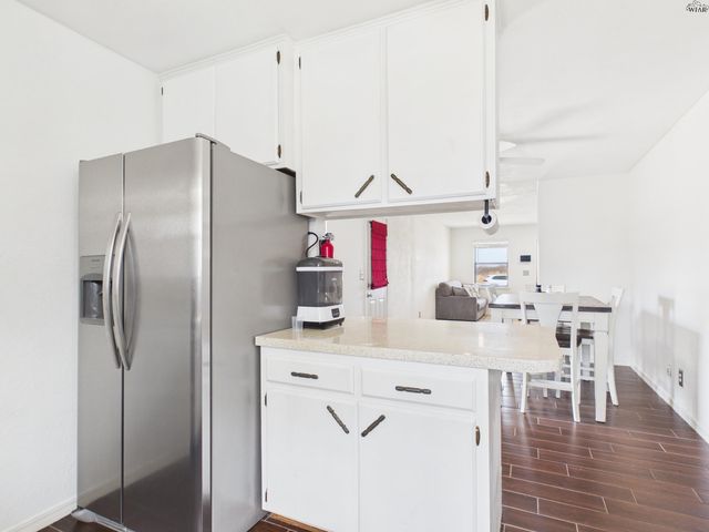 517 N BOIS DARC STREET, Holliday, TX 76366