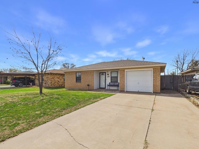 517 N BOIS DARC STREET, Holliday, TX 76366