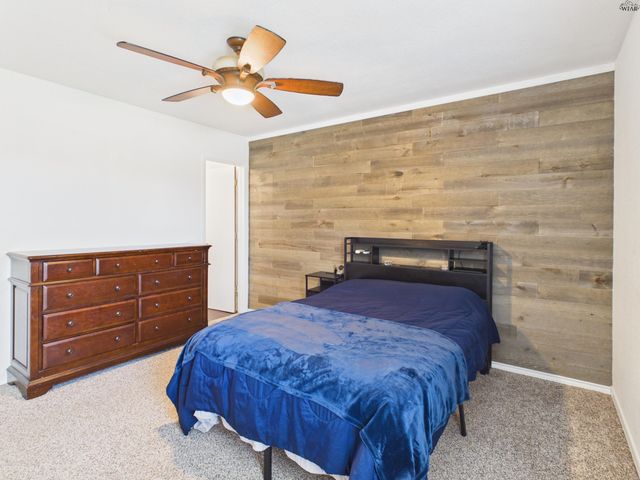 517 N BOIS DARC STREET, Holliday, TX 76366