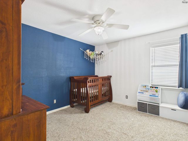 517 N BOIS DARC STREET, Holliday, TX 76366