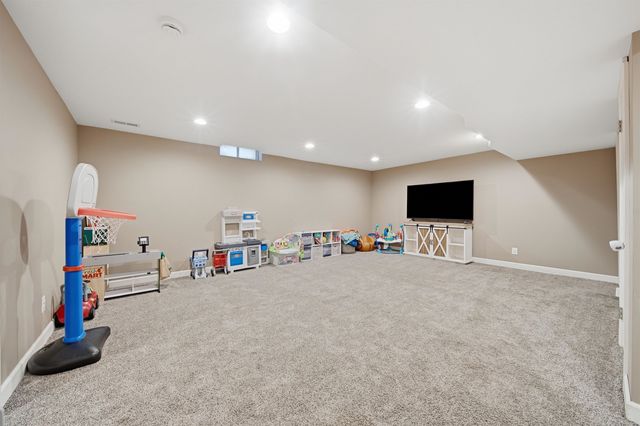 1805 N Terry Ln, Andover, KS 67002