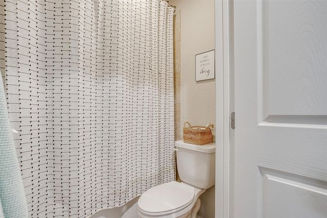 5306 Oak Brook Road, Arlington, TX 76016