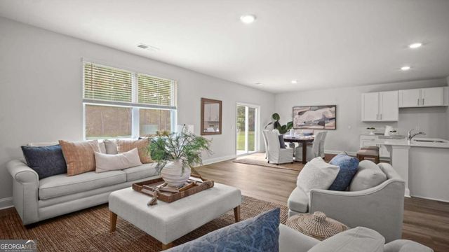 67 Cypress Loop, Port Wentworth, GA 31407