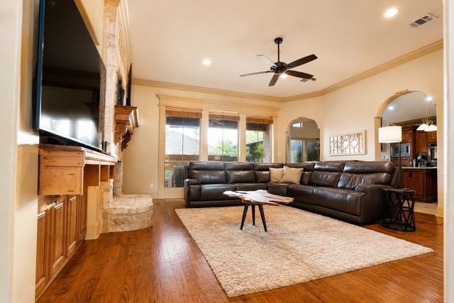 7603 Douglas Lane, North Richland Hills, TX 76182