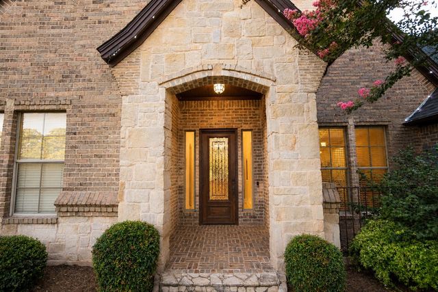 7603 Douglas Lane, North Richland Hills, TX 76182
