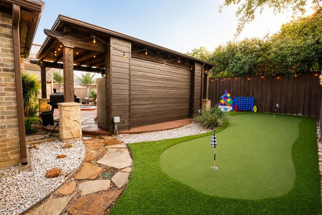 7603 Douglas Lane, North Richland Hills, TX 76182