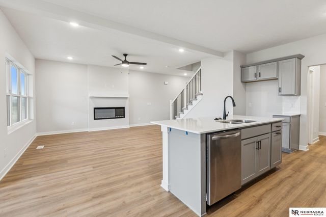 11402 N 161 Avenue, Bennington, NE 68007