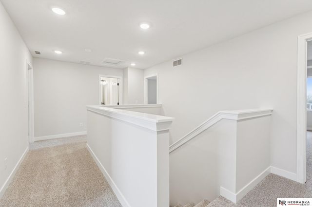 11402 N 161 Avenue, Bennington, NE 68007
