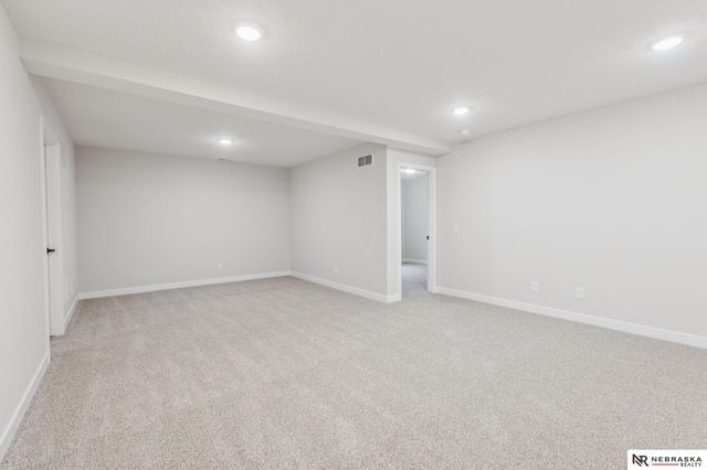 11402 N 161 Avenue, Bennington, NE 68007