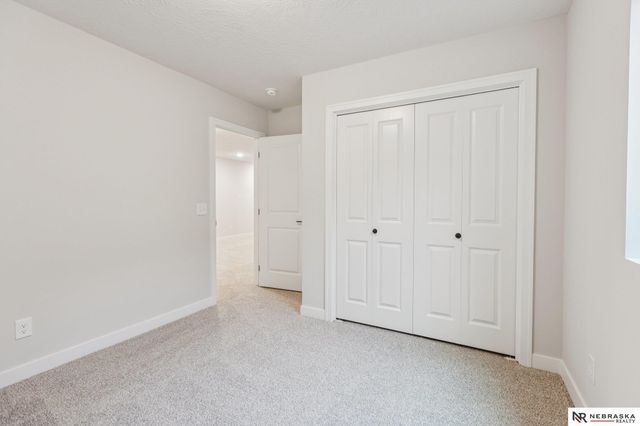 11402 N 161 Avenue, Bennington, NE 68007
