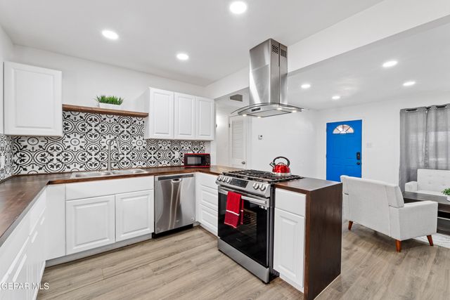 5709 MACON Lane, El Paso, TX 79924