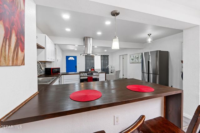 5709 MACON Lane, El Paso, TX 79924