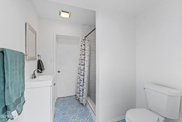 5709 MACON Lane, El Paso, TX 79924