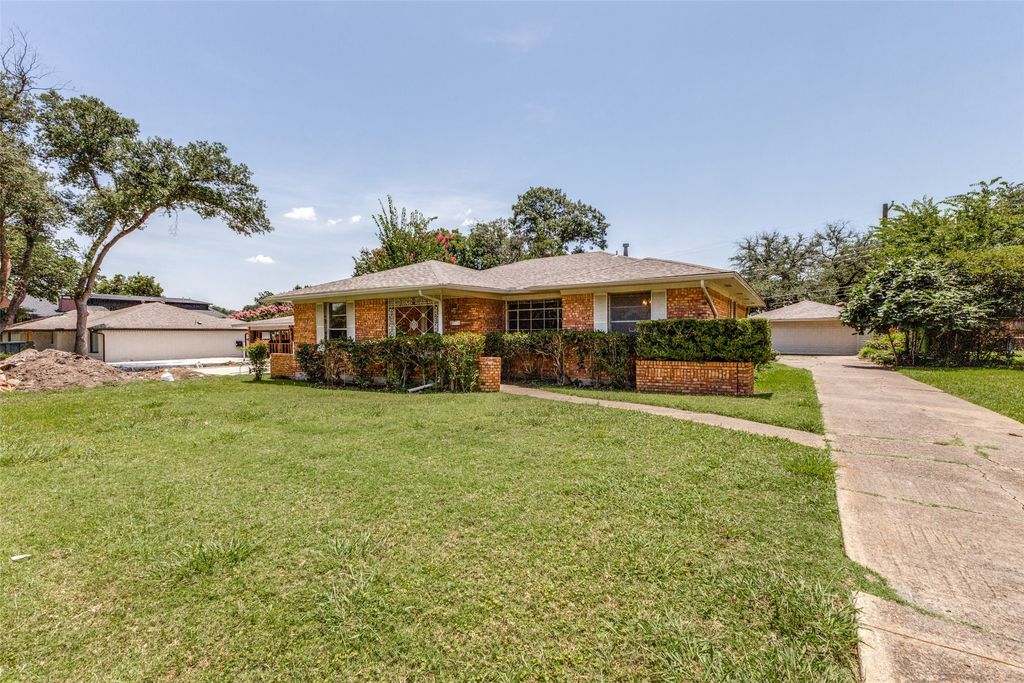 6536 Patrick Drive, Dallas, TX 75214