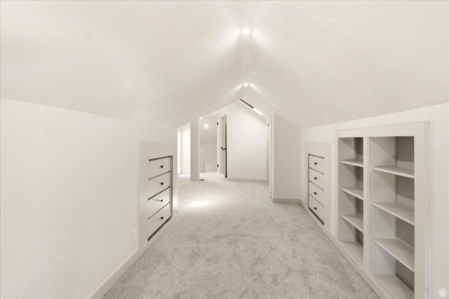 915 W 300 S, Salt Lake City, UT 84104