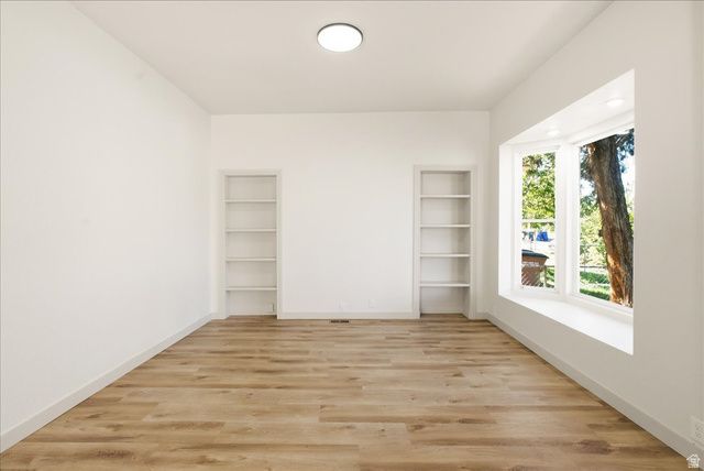 915 W 300 S, Salt Lake City, UT 84104
