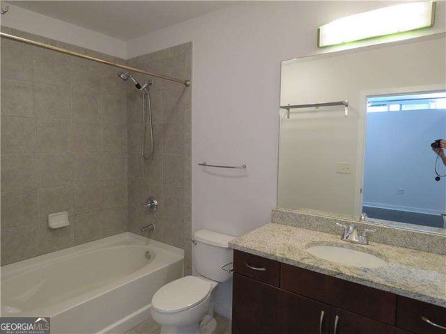 400 W Peachtree Street NW 2010, Atlanta, GA 30308