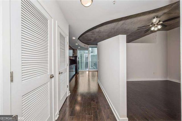 400 W Peachtree Street NW 2010, Atlanta, GA 30308