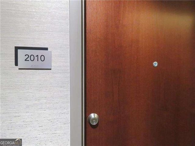 400 W Peachtree Street NW 2010, Atlanta, GA 30308