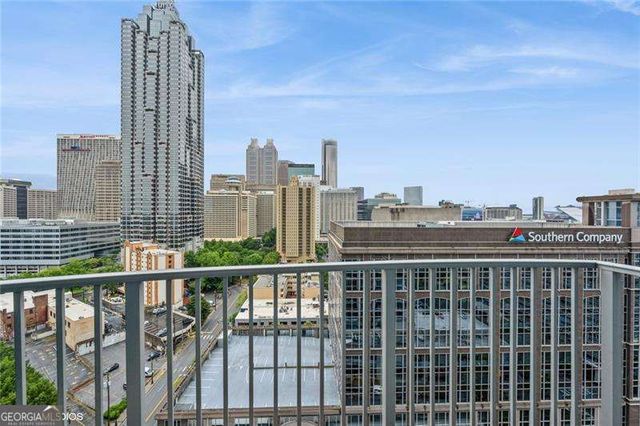 400 W Peachtree Street NW 2010, Atlanta, GA 30308