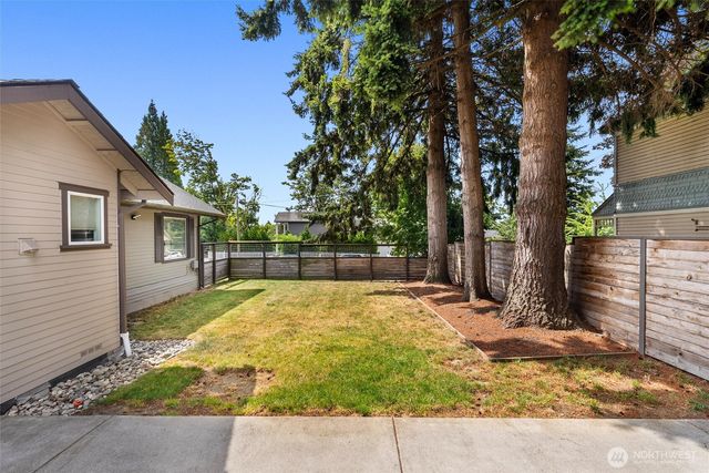 3615 26th Street, Everett, WA 98201