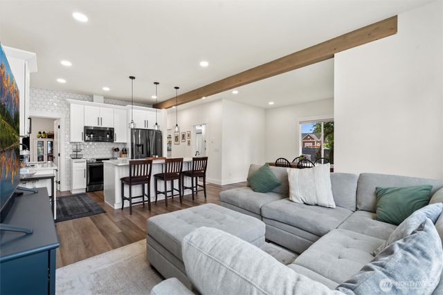 3615 26th Street, Everett, WA 98201