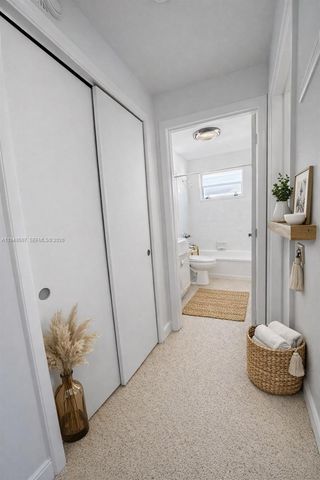 404 SE 4th Ave 3, Hallandale Beach, FL 33009