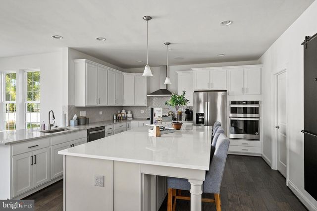 4484 ILCHESTER RD, Ellicott City, MD 21043