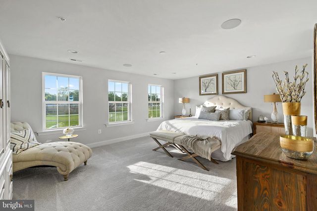4484 ILCHESTER RD, Ellicott City, MD 21043