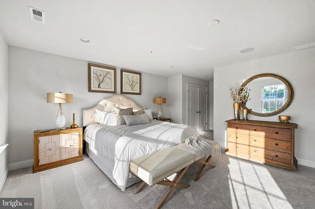 4484 ILCHESTER RD, Ellicott City, MD 21043