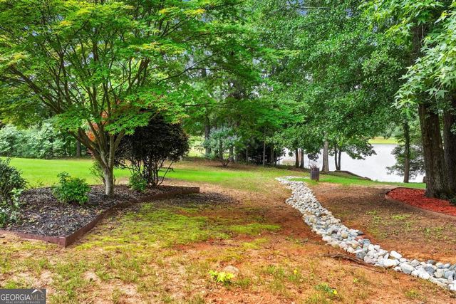 106 April Walk, Mcdonough, GA 30253