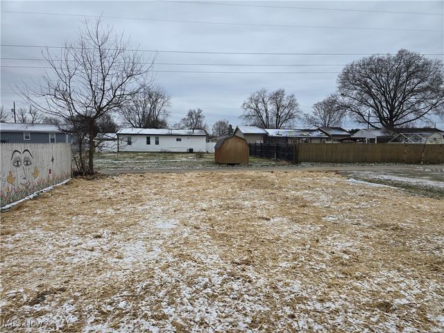 702 21st Street, Vienna, WV 26105