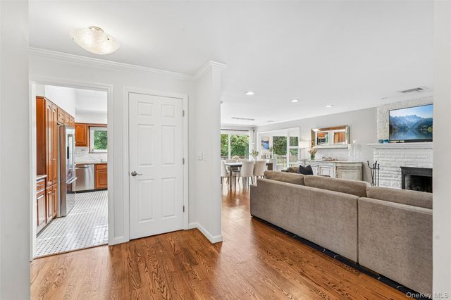 335 Strawtown Road, New City, NY 10956