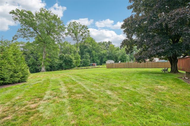 335 Strawtown Road, New City, NY 10956