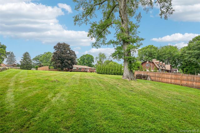 335 Strawtown Road, New City, NY 10956