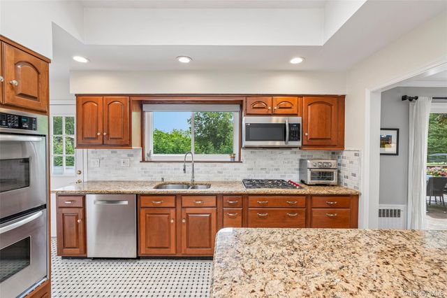 335 Strawtown Road, New City, NY 10956