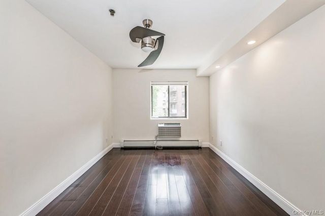 141-16 84th Drive 3B, Briarwood, NY 11435