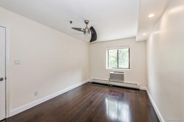 141-16 84th Drive 3B, Briarwood, NY 11435